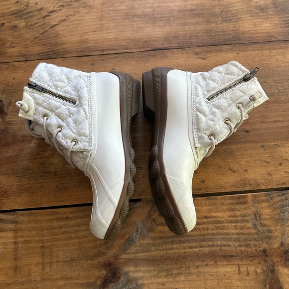 Women's Sperry Syren Gulf Cream and Brown Winter Boots Size 10 - Picture 4 of 8